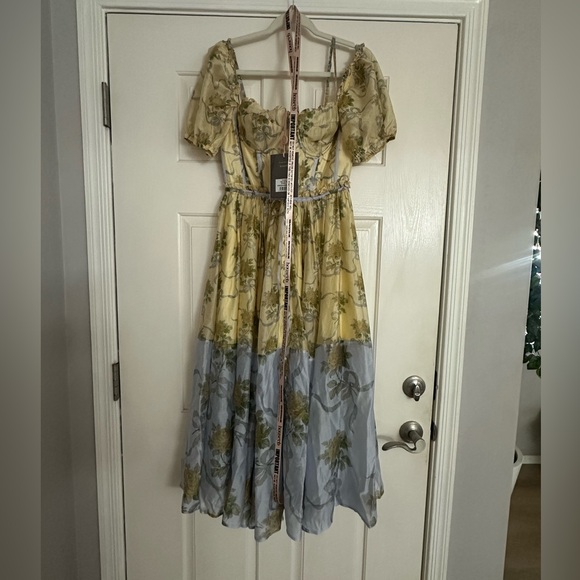 House of CB~ feminine, cottagecore/vintage-inspired dress - Picture 7 of 7